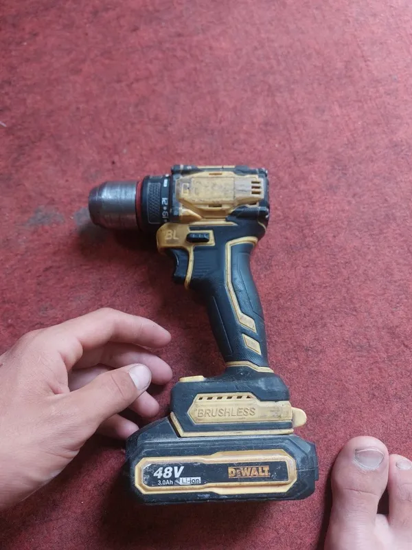 Shurpovyor de walt 4 Shurpovyor de walt 4