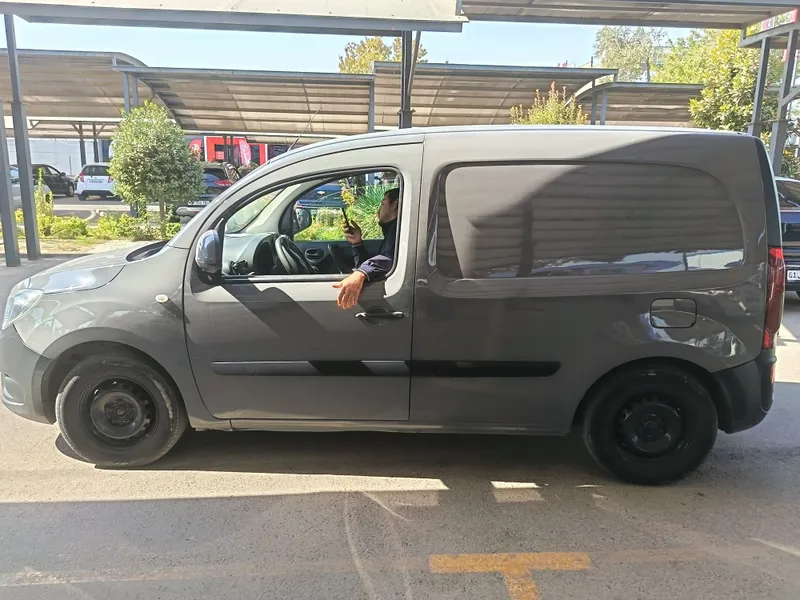 Mercedes Benz citan 1.8 — фото 3