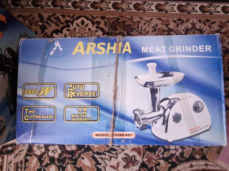 Мясорубка Arshia Мясорубка Arshia