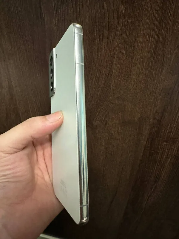 Samsung Galaxy S22 Plus Vetnam 12/256 Holati ideal Korobka bor 4