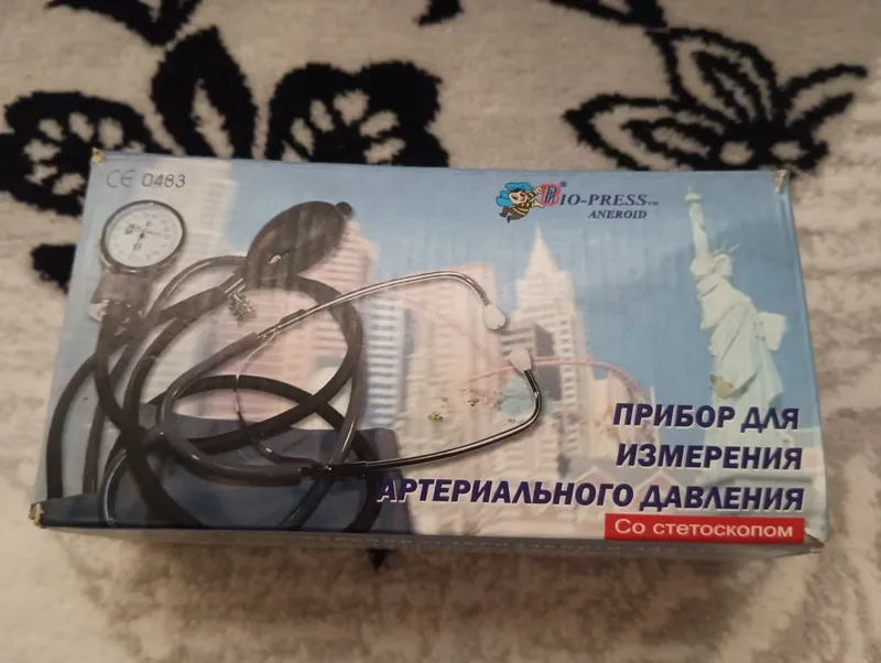Прибор для измерения артериального давления Прибор для измерения артериального давления