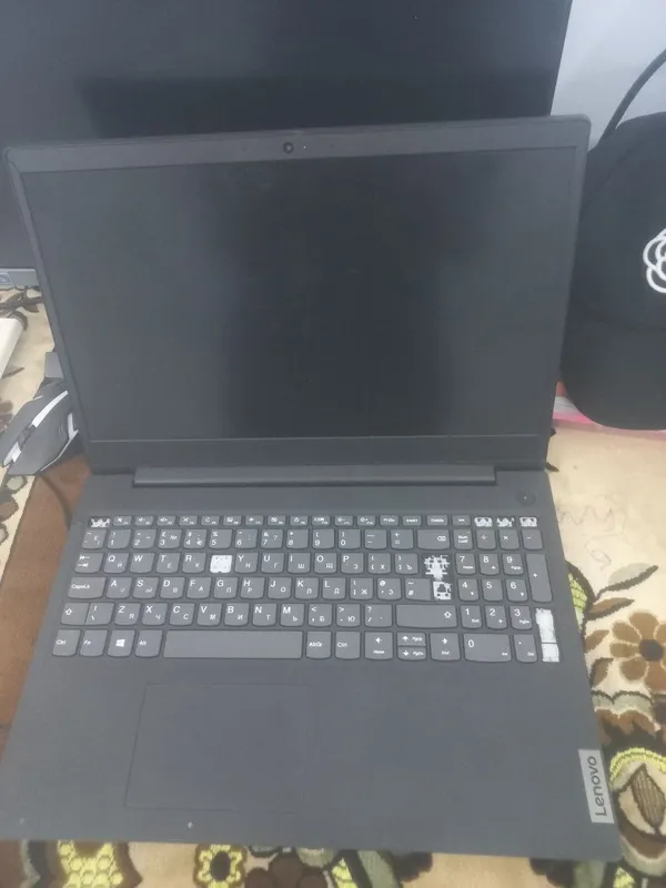 Noutbook Lenovo. 1