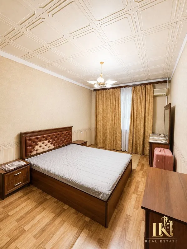 Продаётся 4-комнатная квартира (4/3/5) в районе Художникова — фото 2