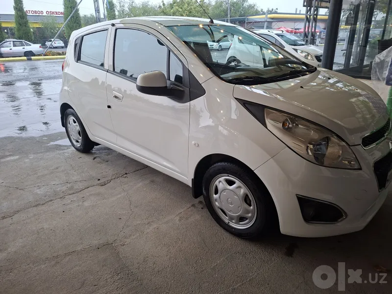 Spark, пробег 72 000 км, бензин 3 Spark, пробег 72 000 км, бензин 3