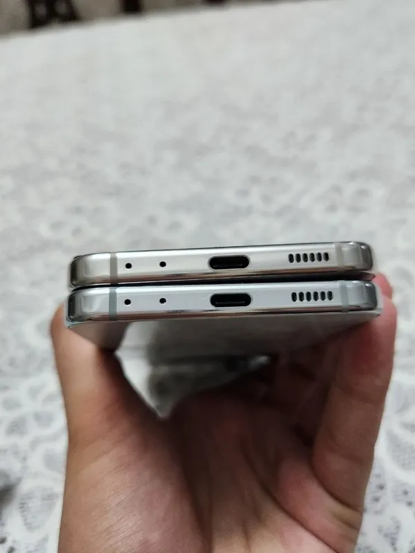 Samsung Z flip 5 8/256 go 5