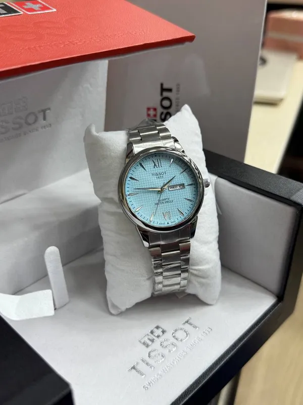 часы TISSOT новые 4 часы TISSOT новые 4