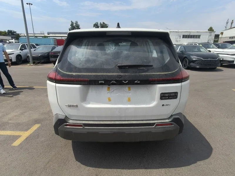 Toyota rav4 zakaz 2 Toyota rav4 zakaz 2
