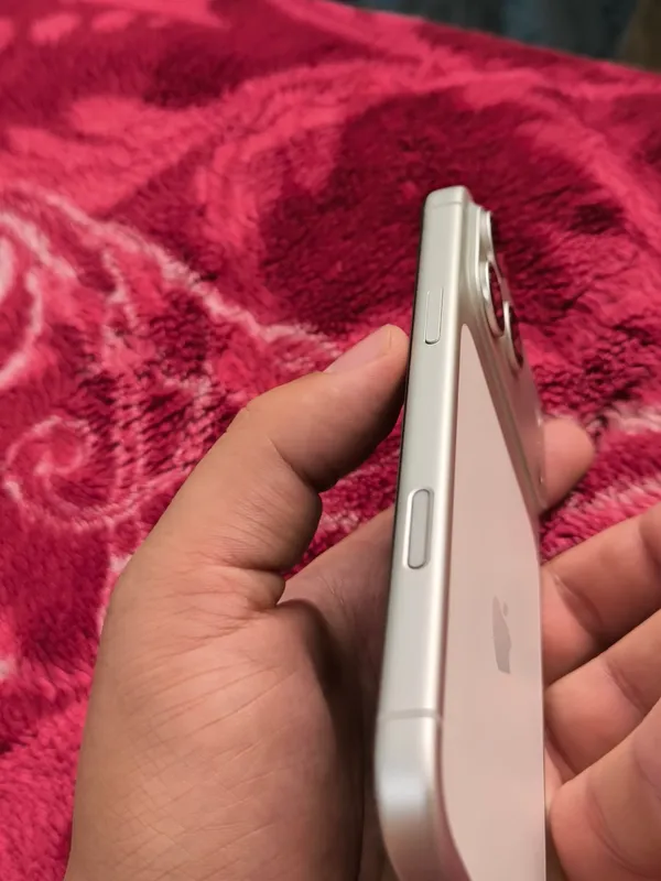 iPhone 17 Pro Max Silver — фото 4
