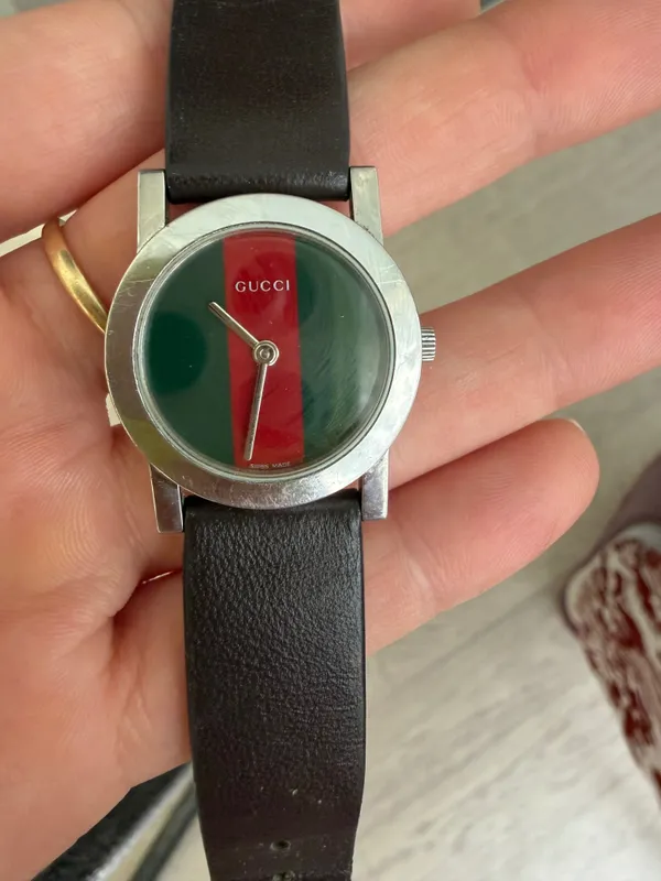 Винтажные часы Gucci