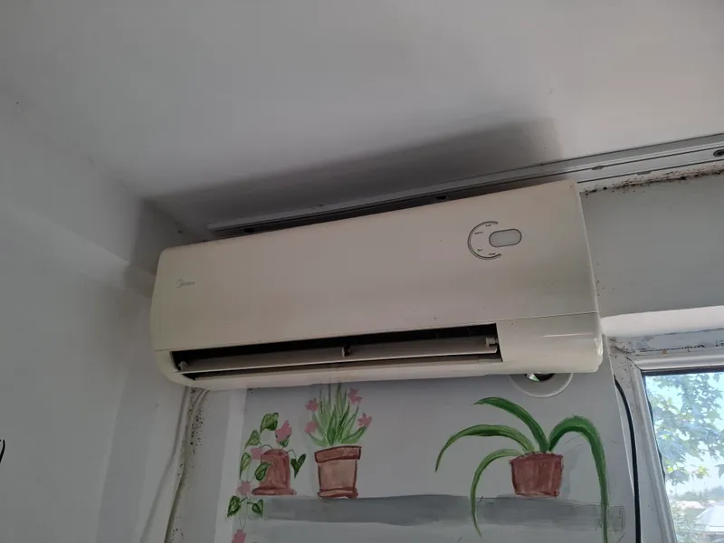 konditsioner sotiladi, yaxshi holatda 9 btu 2 konditsioner sotiladi, yaxshi holatda 9 btu 2