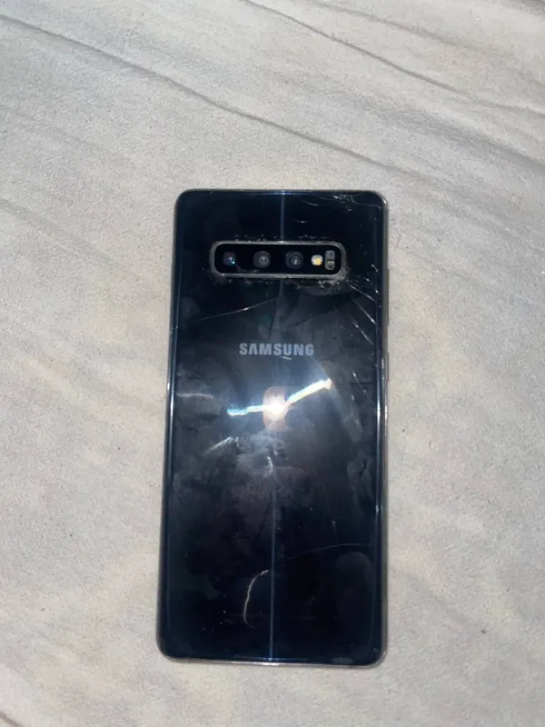 Samsung Galaxy S10+ 5G 1 Samsung Galaxy S10+ 5G 1
