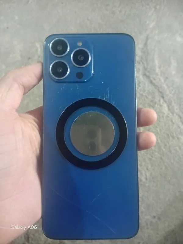 Coxo 5G xotira 256gb aybi singan joylari bor