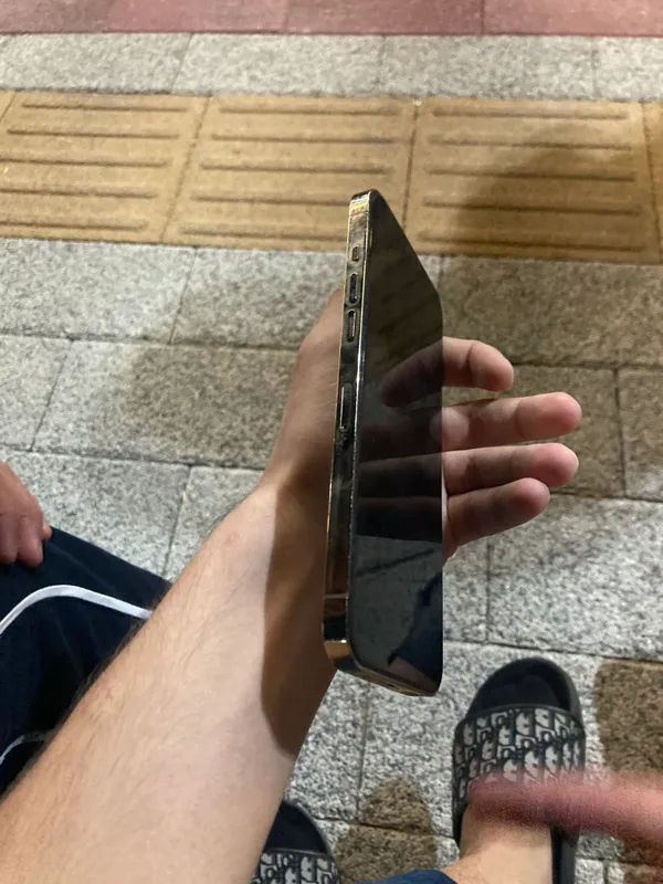 iphone 12 pro max 2