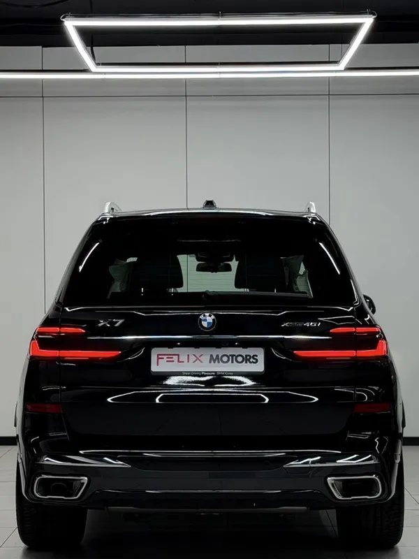 BMW X7 xDrive 40i 4 BMW X7 xDrive 40i 4