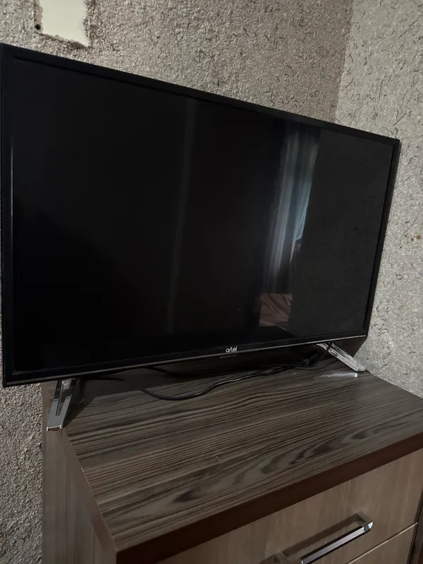 Tilivizor Artel 32