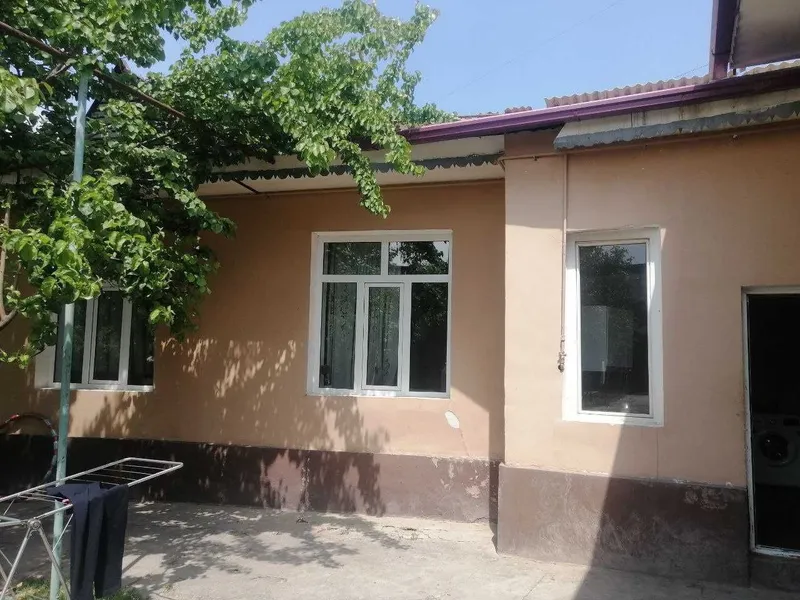Уй сотилади хамма шароити мавжуд Uy sotiladi manzil Qibray 3