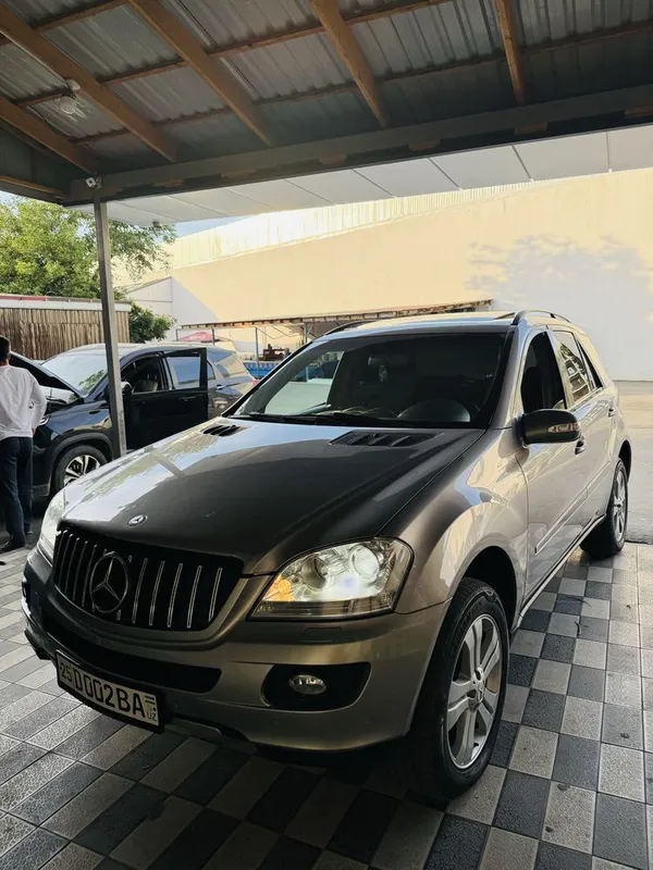 Mercedes ML 350 родной краска 2 Mercedes ML 350 родной краска 2