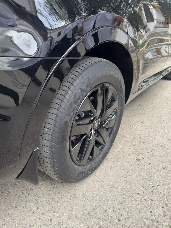 Kia Sorento Disak balon sotiladi R18 — фото 1