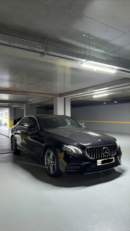 Mercedes Benz w213 E200 4matic 2019 — фото 1