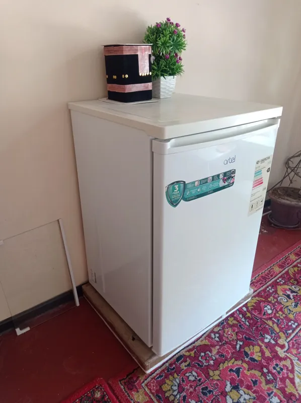 Mini holodilnik 90L 2