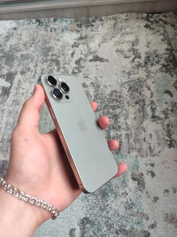iPhone 16 pro max 256гб, 89%, коробка есть — фото 3