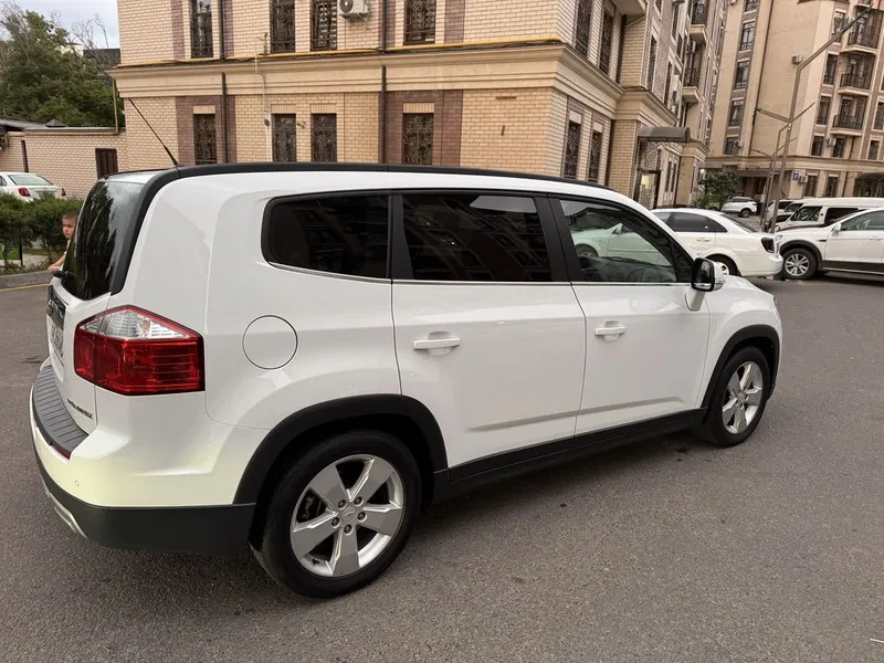 Chevrolet Orlando ltz avtomat 2017-18 Probeg 44000 — фото 1