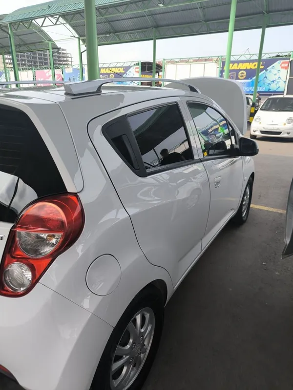 Chevrolet spark avtomat 2021 yil — фото 3