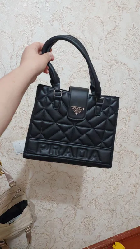 PRADA SUMKA