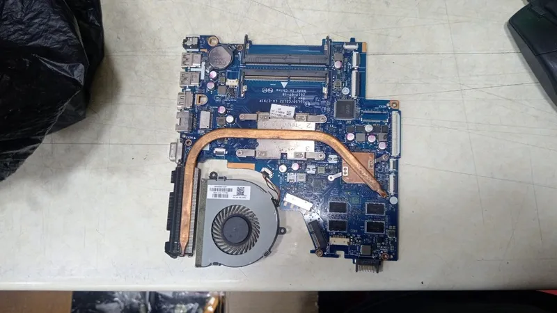 Материнская плата  для ноутбука HP 250 G6