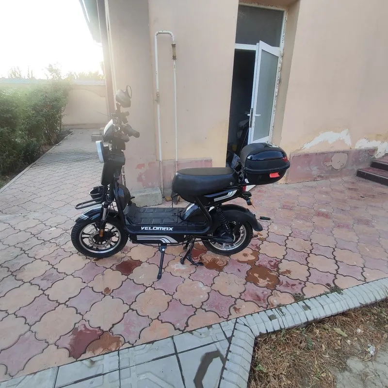 skuter sotiladi holati yaxshi uch oy haydalgan