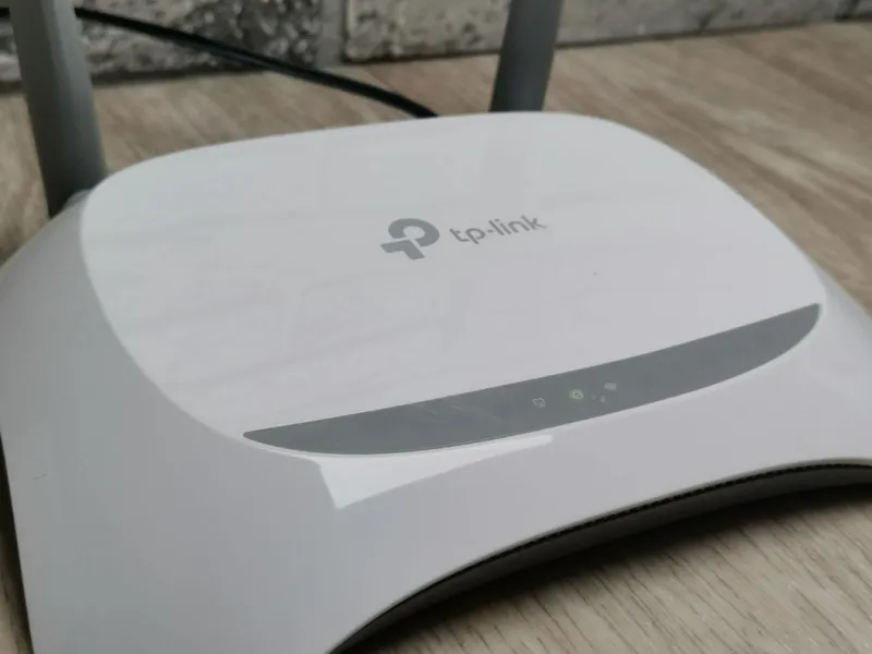 Wifi router sotiladi. Signal kuchaytirish uchun