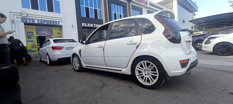 Lada Kalina 2 sport 2015 full komplektatsiya 3 Lada Kalina 2 sport 2015 full komplektatsiya 3
