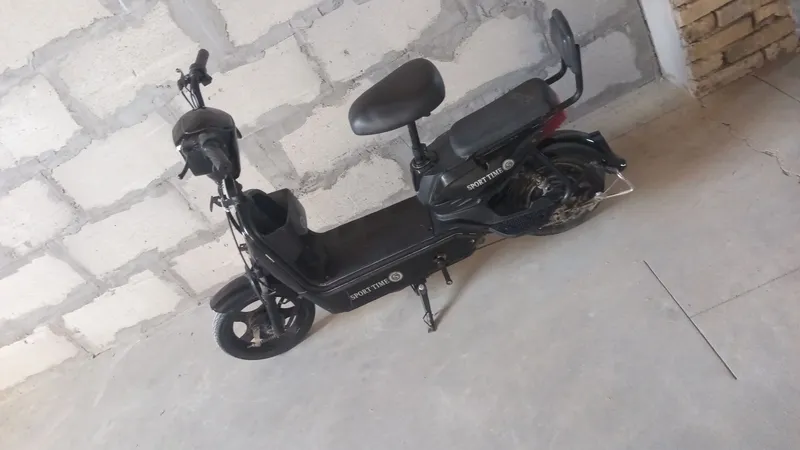 skuter sotiladi narxi 16000 mln 2
