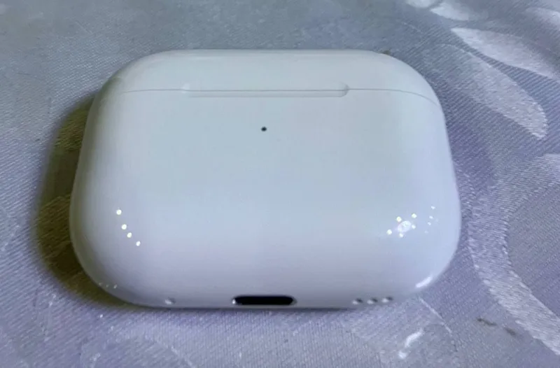 AirPods Pro2 Type C + AirPods Pro2 Type C keys — фото 4
