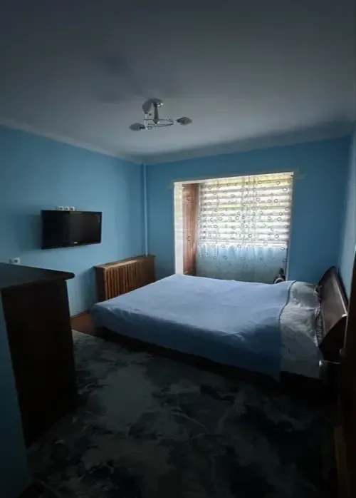 2-комн. квартира, 60 м², 3/4 этаж 4