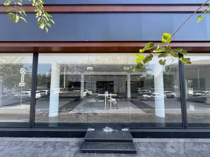 588 m² binoni ijaraga berish yoki sotish, 1-qator 8 588 m² binoni ijaraga berish yoki sotish, 1-qator 8