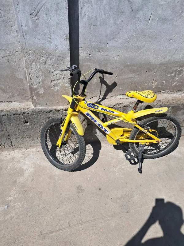 Yaxshi holatda velosiped sotaman