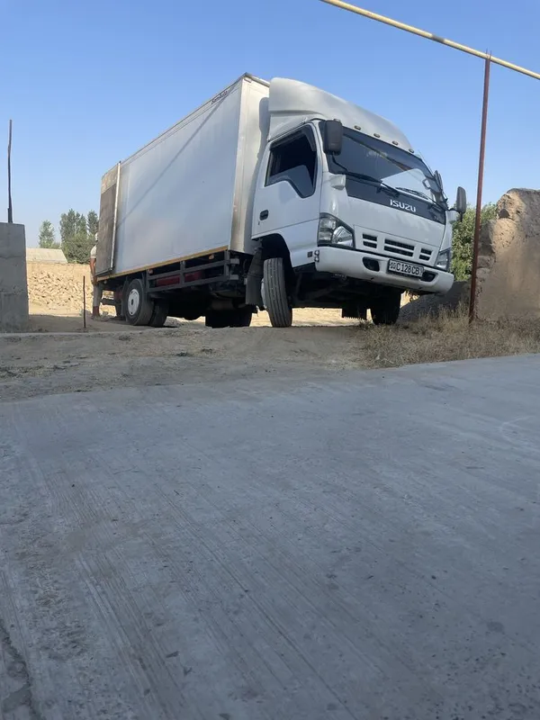 Isuzu 5 tonnali nqr 71 3