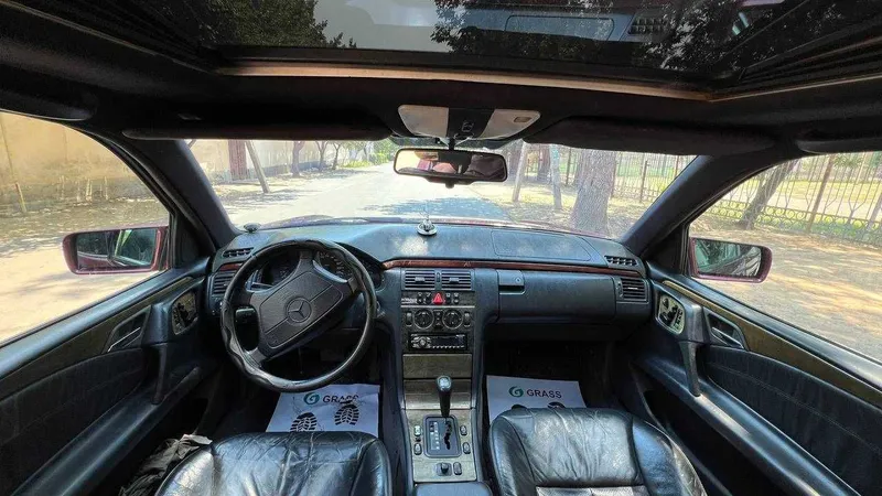 Mercedes W210 продаётся 5 Mercedes W210 продаётся 5