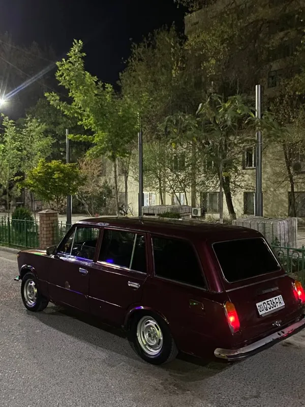 Ваз 2102/1980йили срочни сотилади 4 Ваз 2102/1980йили срочни сотилади 4