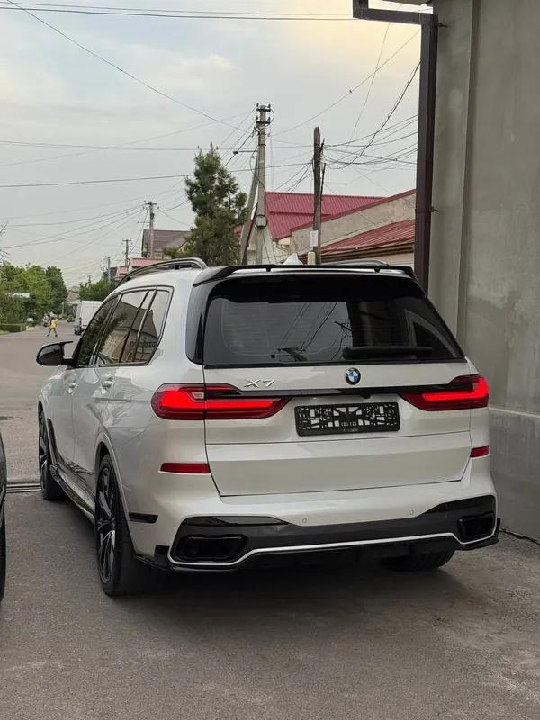 BMW X7 Xdirive40l — фото 1