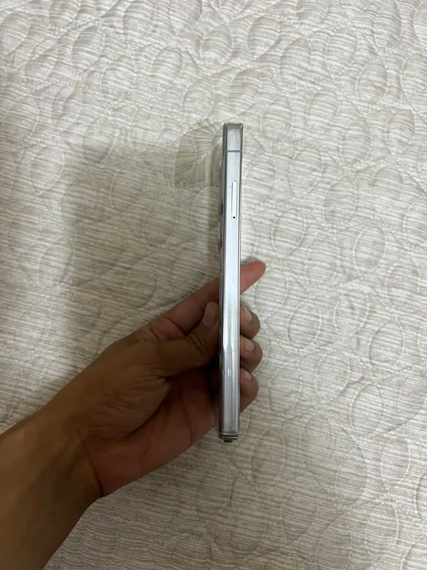 Samsung Galaxy S25 ULTRA 4 Samsung Galaxy S25 ULTRA 4