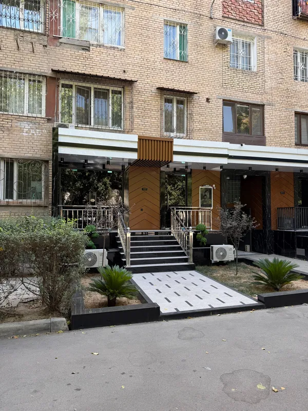 Mirzo Ulug‘bek tumanida 95 m² xonani ijaraga berish · ID 261 2