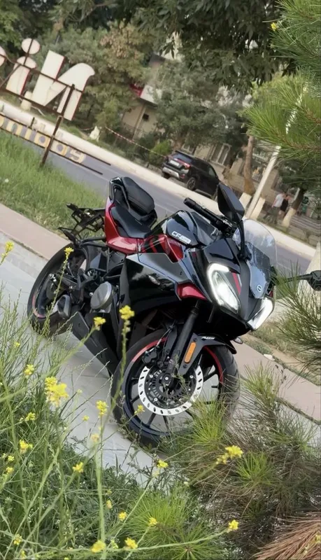 sf moto 250sr 1
