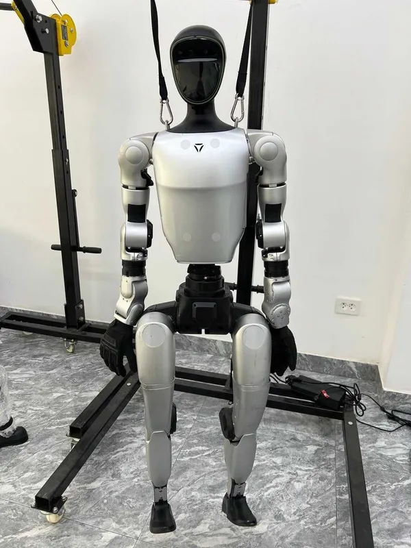 Роботы Unitree/Robotlari