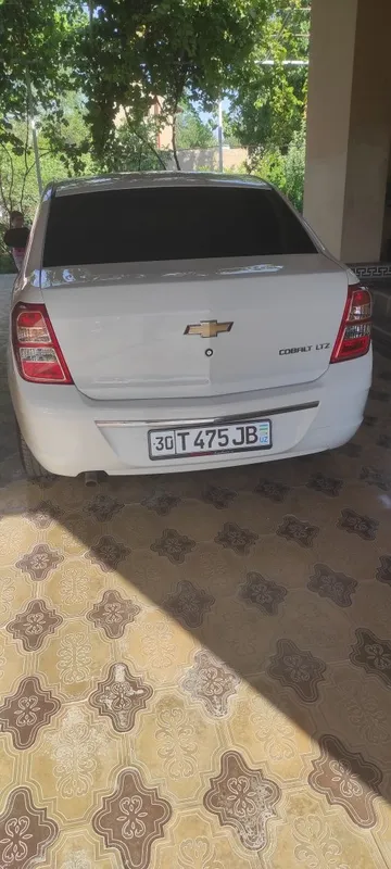 Moshina 1 qoʻl yurgani halol 80 min 4 pakalena metan 5