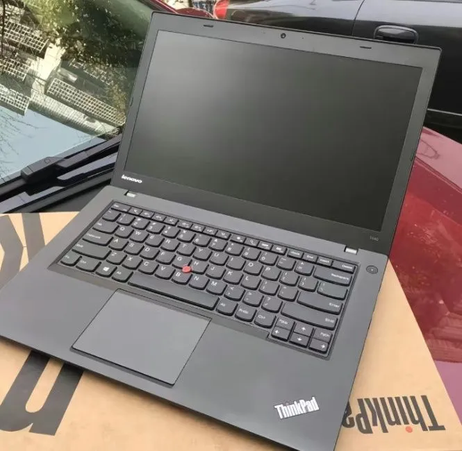 Noutbuk Lenovo