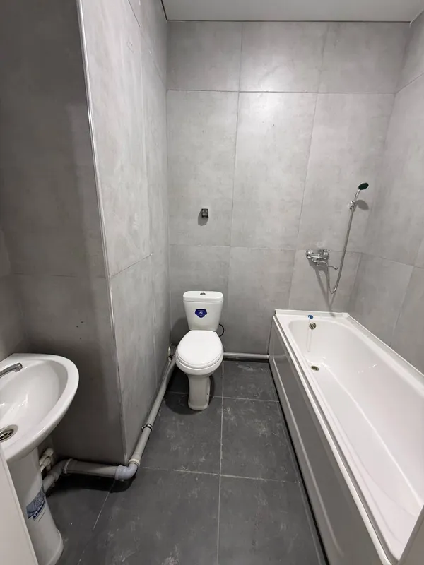 3 xonali kvartira, 68 m2, Yashnobod 10