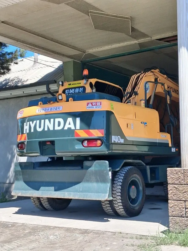 Hyundai 140 Yili 2015