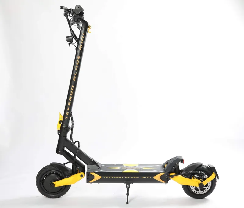 Taverun Blade Mini Pro samokatini sotaman 2 Taverun Blade Mini Pro samokatini sotaman 2